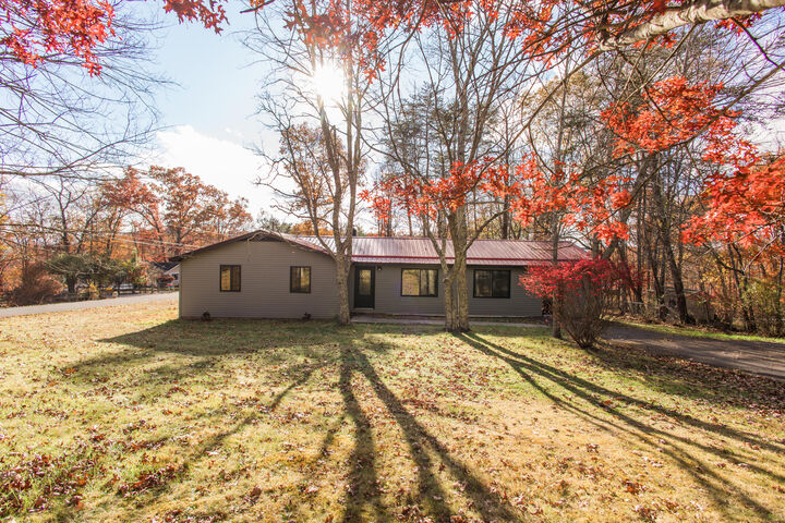 Property Photo: 377 Mackle Pt WV 24901