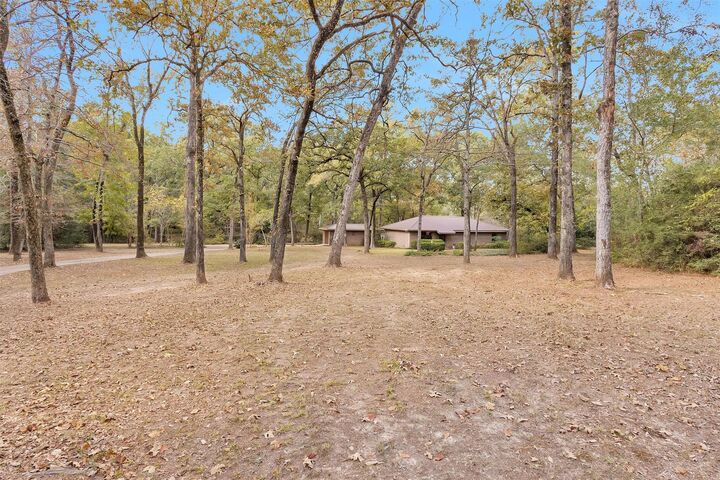 Property Photo:  213 County Road 3350  TX 75835 