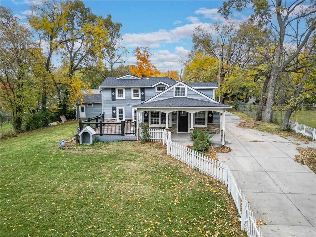 Property Photo:  9012 W 49th Street  KS 66203 