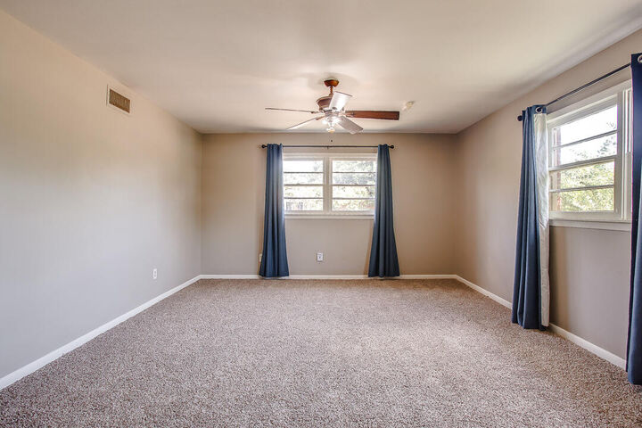 Property Photo:  2802 54th Street  TX 79413 