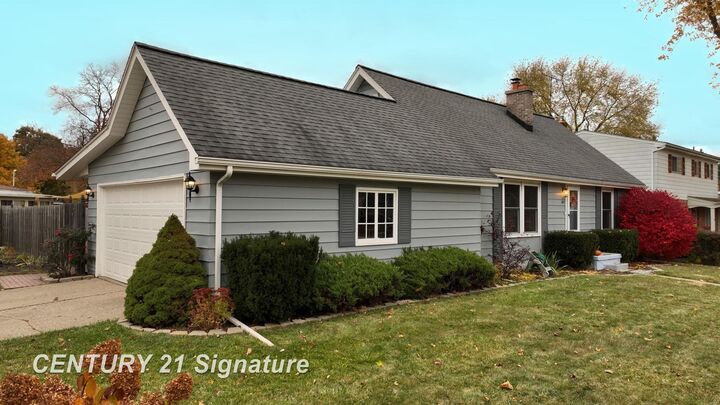 Property Photo: 307 Sunnyside Drive MI 48433
