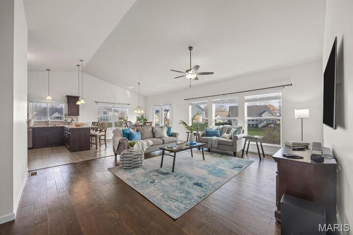 Property Photo:  5602 Coneflower Court  IL 62095 