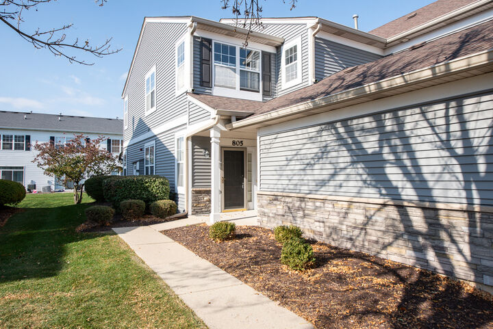 Property Photo: 805 Genesee Drive 805 IL 60563