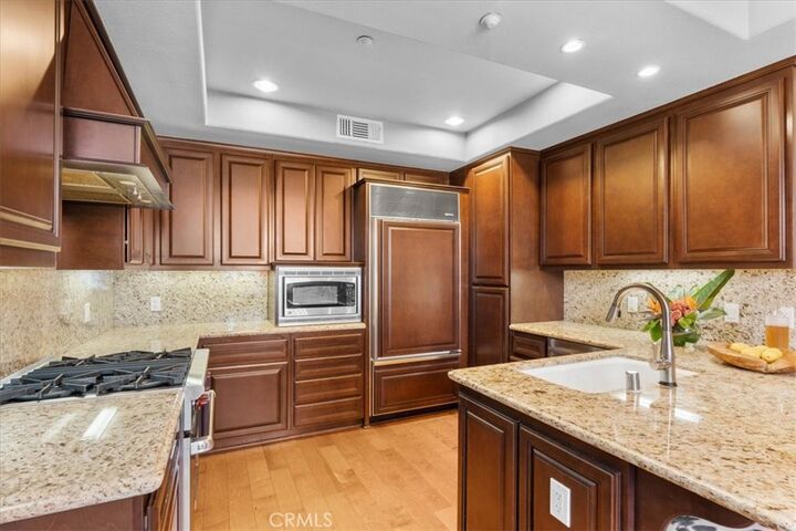 Property Photo: 401 Bernard 202 CA 92627