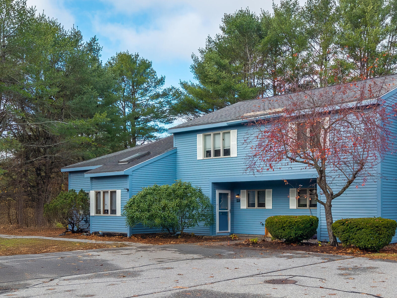 Property Photo: 152 McKeen Street D17 ME 04011