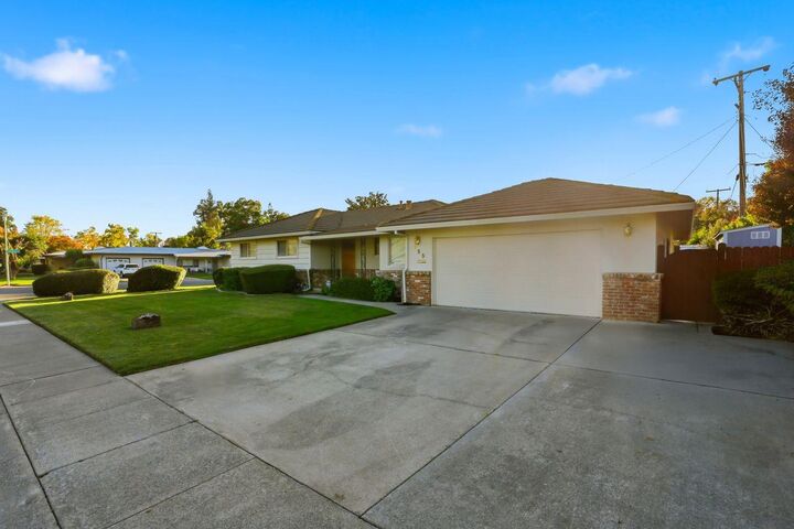 Property Photo:  655 Piedmont Drive  CA 95822 