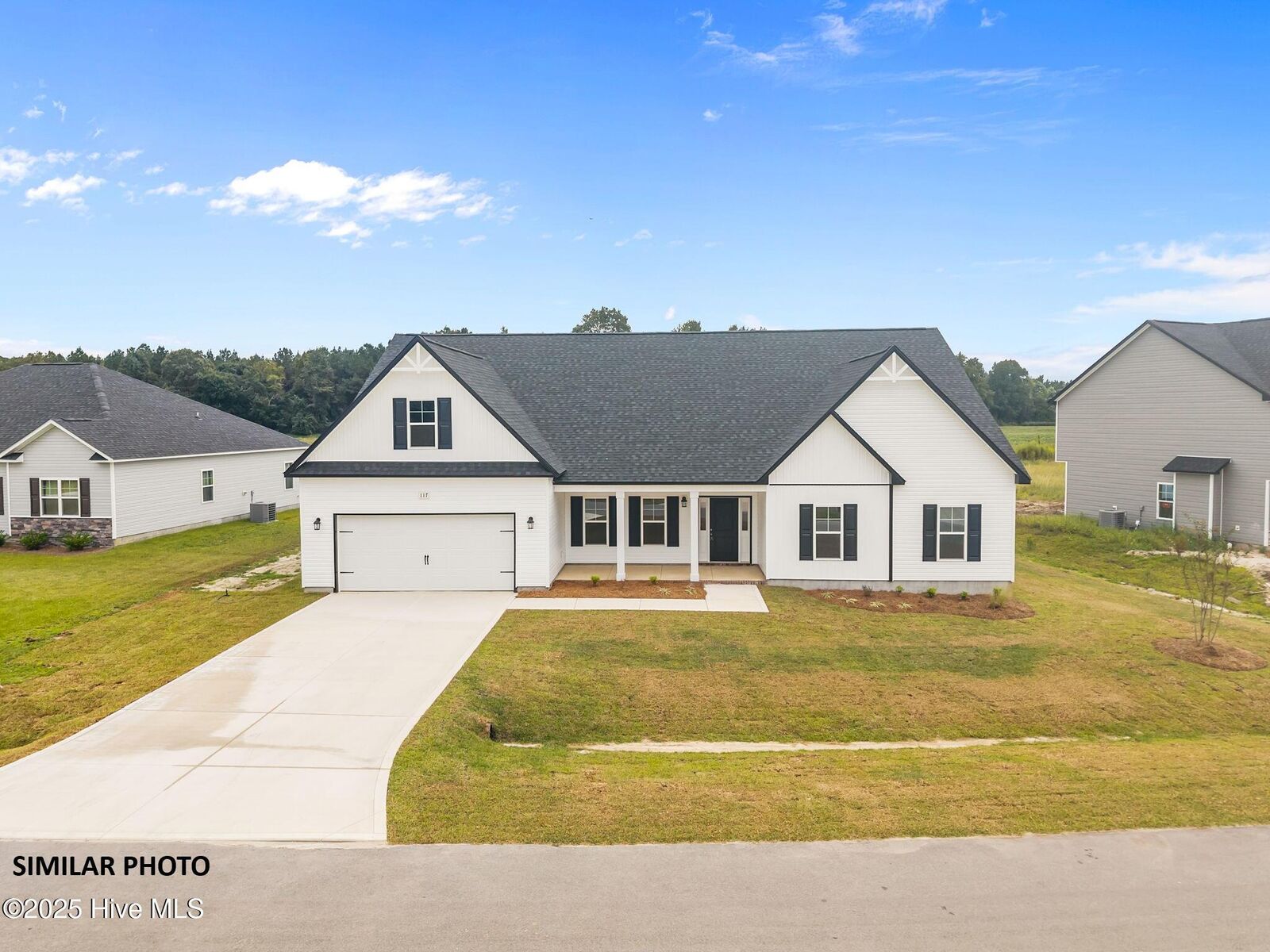 Property Photo:  1104 Lunenburg Place  NC 28540 