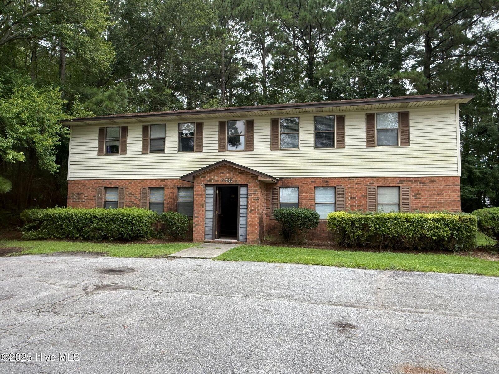 Property Photo:  2514 Commerce Road C  NC 28546 
