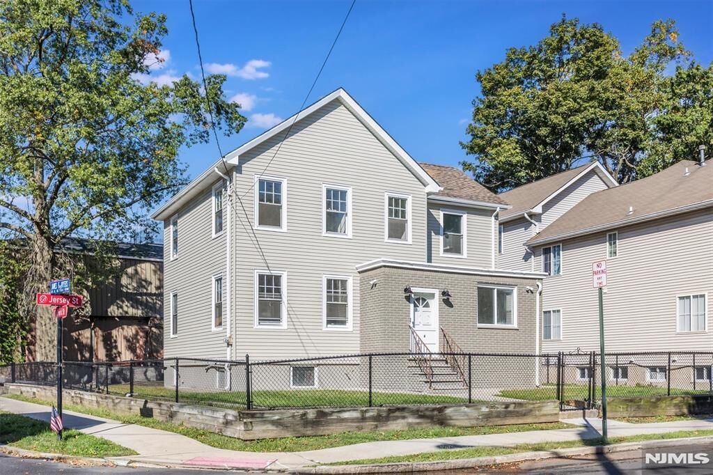 Property Photo:  6 Jersey Street  NJ 07003 