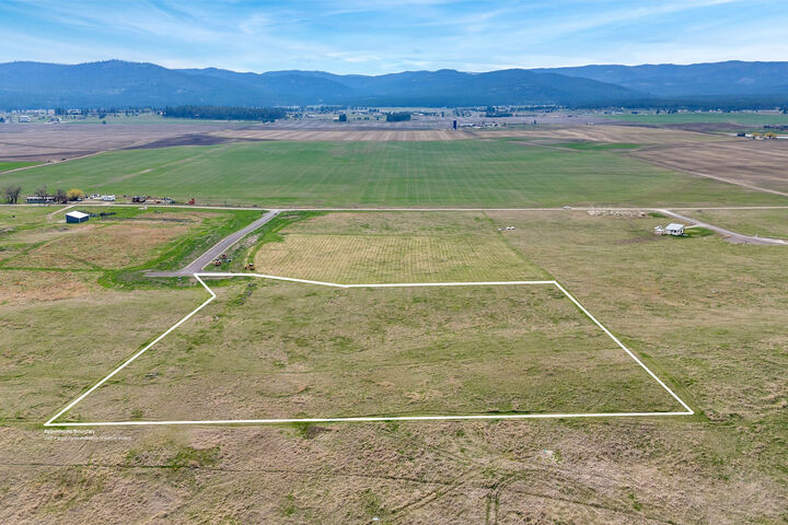 135 Blue Moon Court  Kalispell MT 59901 photo