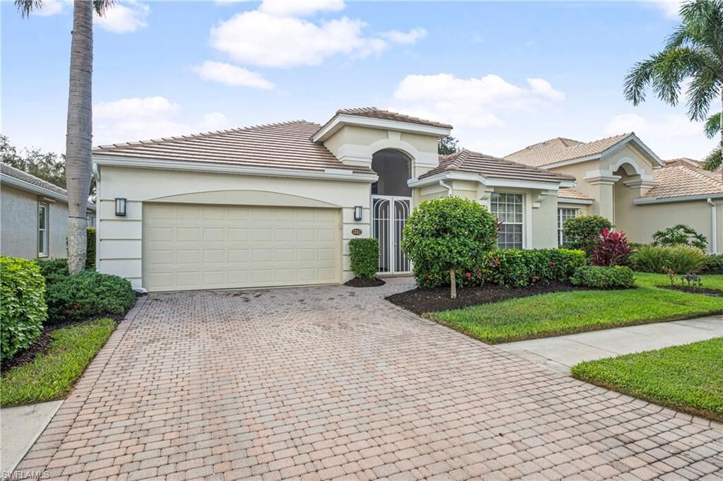 Property Photo:  1742 Marsh Run  FL 34109 