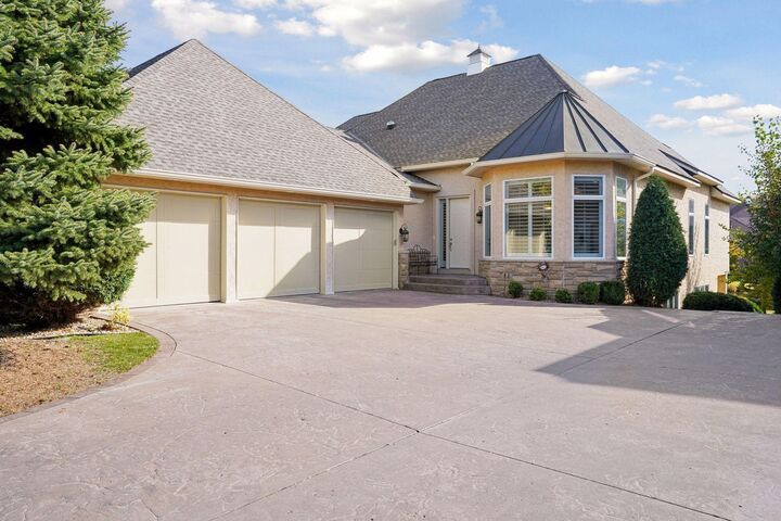 160 Stonebridge Road  Lilydale MN 55118 photo