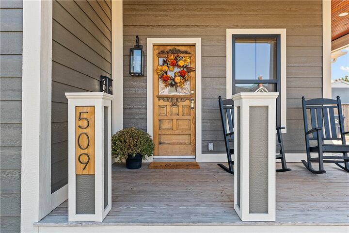 Property Photo: 509 N 3rd Street AR 72756