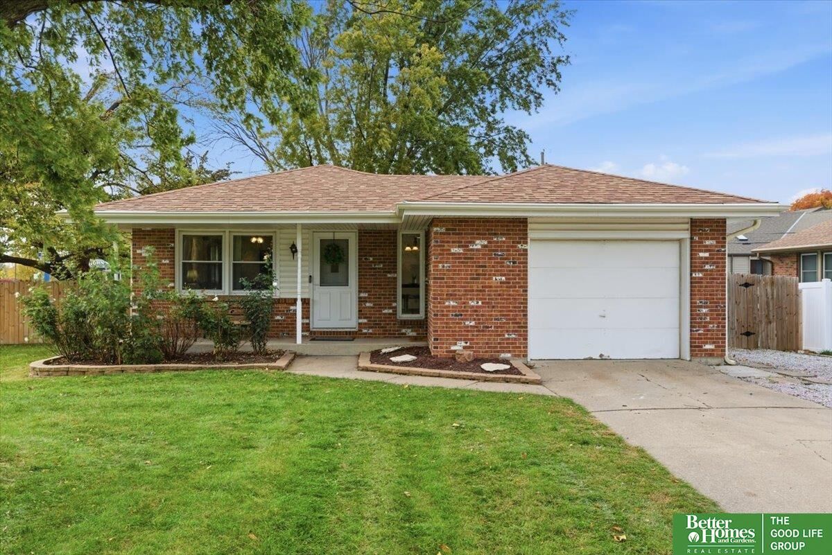 Property Photo: 4251 South Gate Boulevard NE 68506