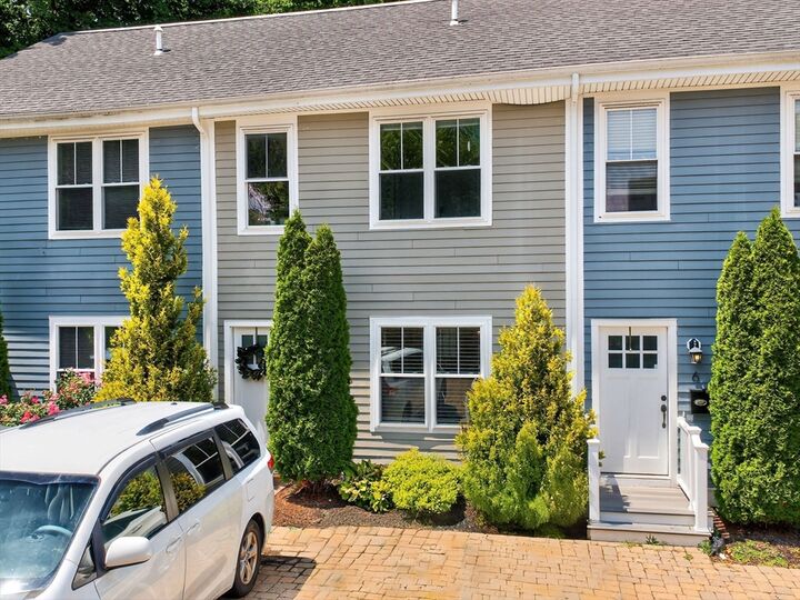 Property Photo:  8 Tremont Pl 8  MA 02135 