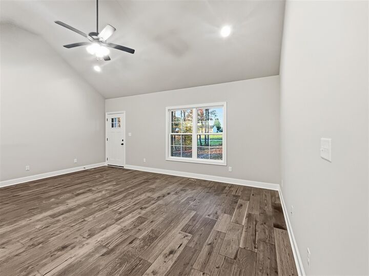 Property Photo:  207 Ayers Lane  KY 42164 