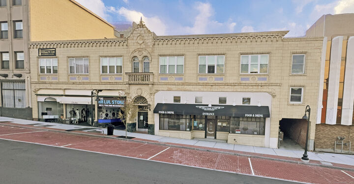 17 Elizabeth Street E-3  Derby CT 06418 photo