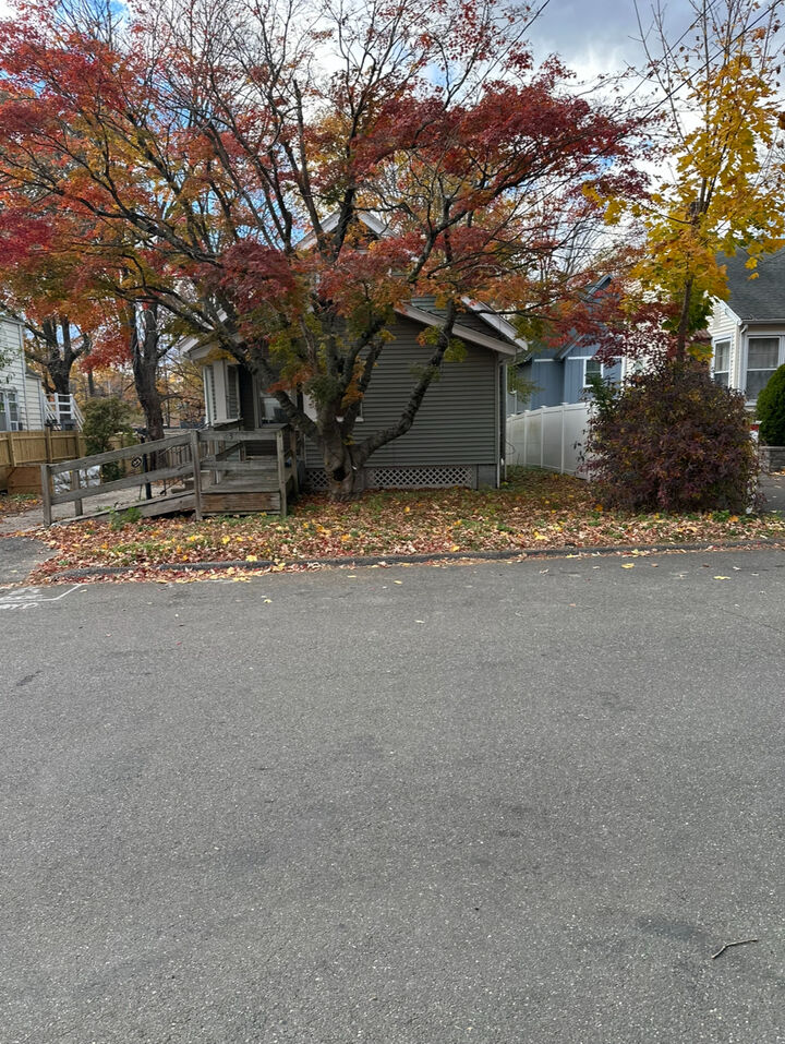 23 Oenoke Place  Stamford CT 06907 photo