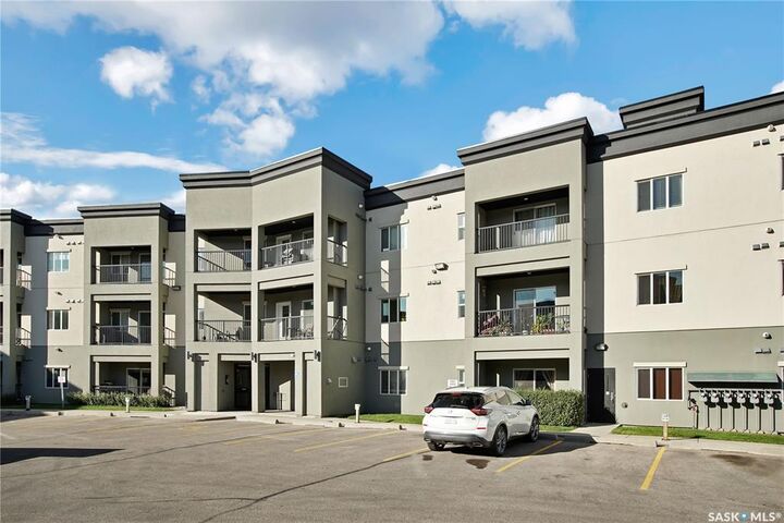 Property Photo: 110 Hampton Circle 119 SK S7R 0C5