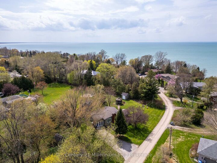 Property Photo:  72234 Lakeshore Drive  ON N0M 1N0 