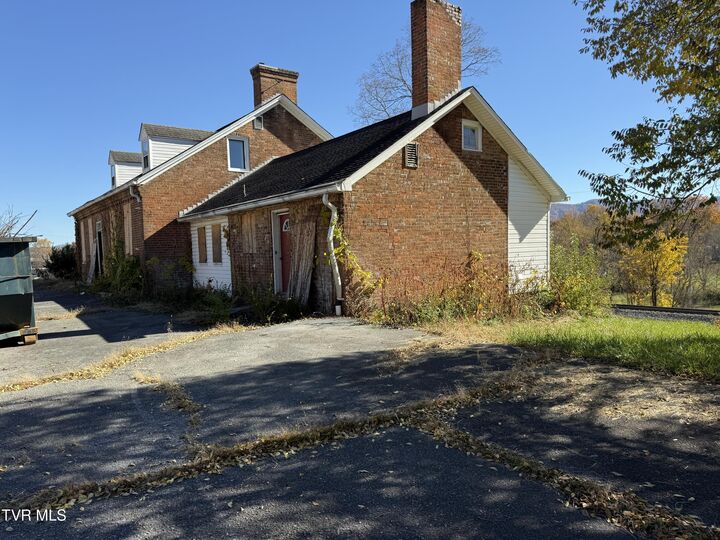 Property Photo:  2812 McKinley Road  TN 37604 