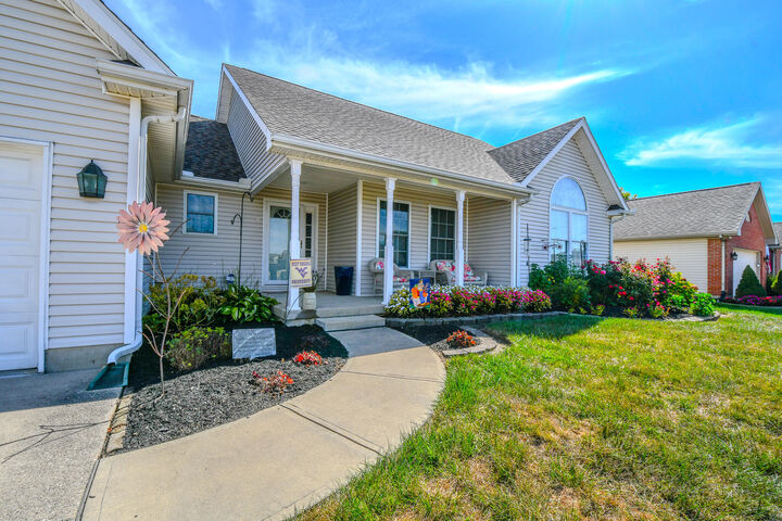 Property Photo: 1325 Kenton Way OH 45373