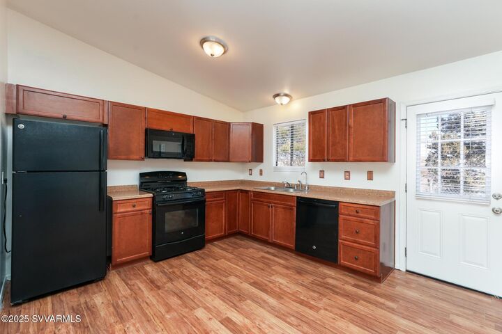 Property Photo: 4380 E Valley View Drive AZ 86322