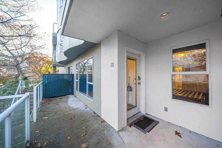 Property Photo: 8600 Jones Road 107 BC V6Y 3Z3