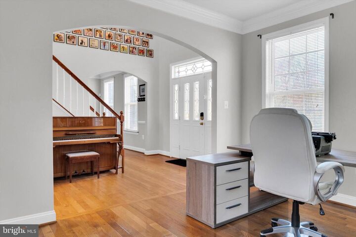 Property Photo:  6408 Hedgewick Court  MD 20646 