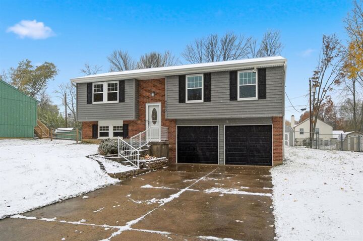 Property Photo:  4563 Eldywood Lane  OH 45103 