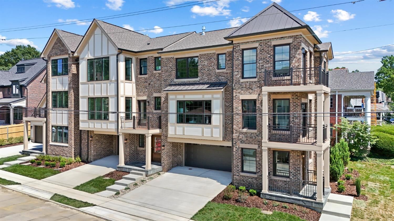 Property Photo: 3506 Shaw Avenue OH 45208