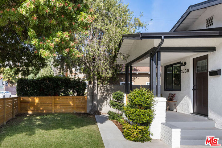 Property Photo: 3330 Minto Ct CA 90032