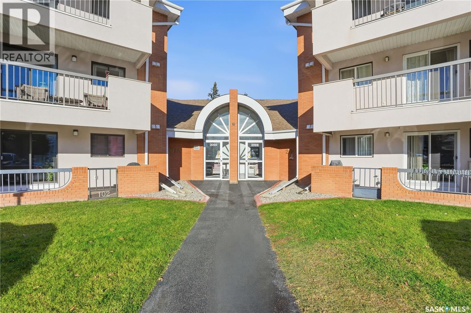 Property Photo: 306 209A Cree Place SK S7K 7Z3