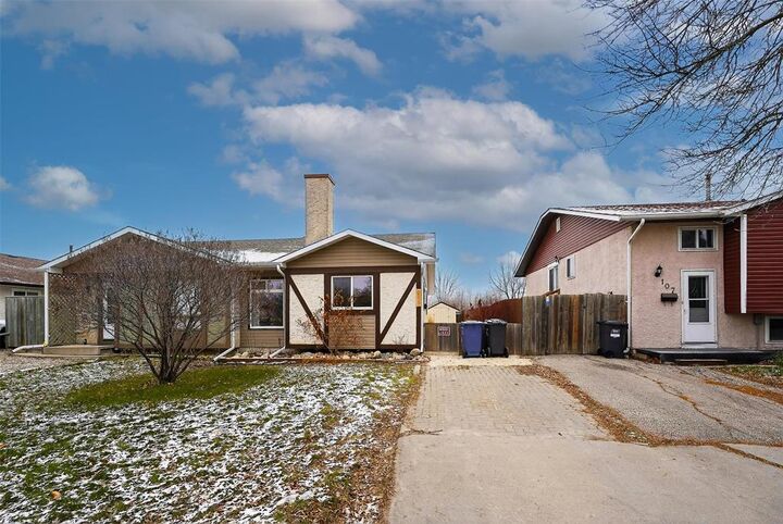 Property Photo:  111 Cambie Road  MB R2C 4E7 
