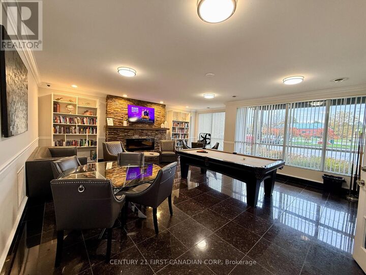 Property Photo:  353 Commissioners Road West 1109  ON N6J 0A3 