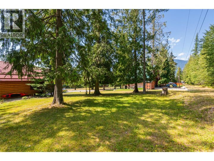 Photo de la propriété:  14304 Maia Lane  BC V0B 1S0 