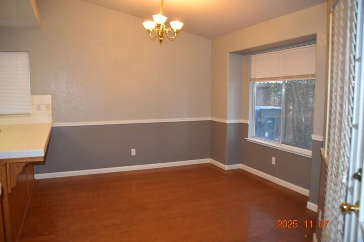 Property Photo:  5047 W Morris Avenue  CA 93722 