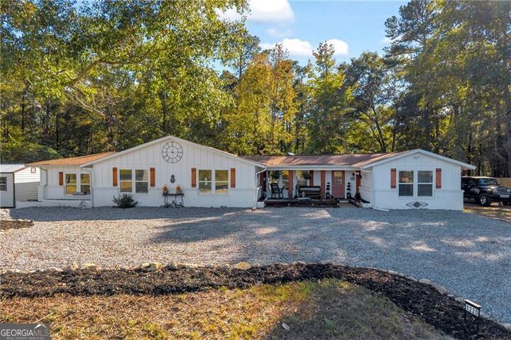 Property Photo:  1220 Lagrange Highway  GA 30222 