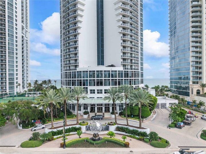 Property Photo:  18001 Collins Ave 2806  FL 33160 