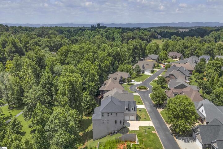 Property Photo: 43 Park Vista Way SC 29617