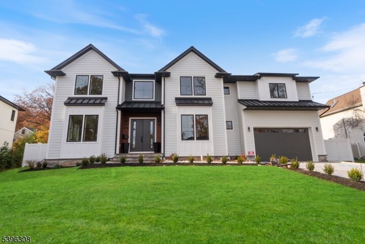 333 Harrison St  Paramus Boro NJ 07652 photo