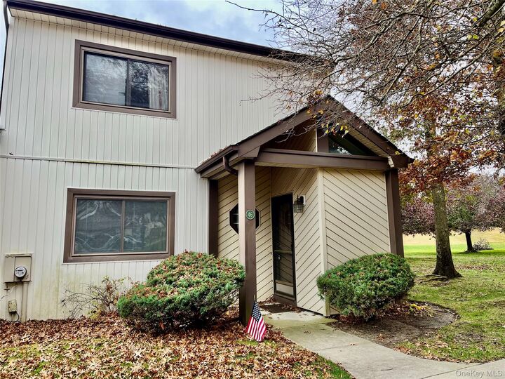 Property Photo:  46 Blue Point Road E  NY 11742 