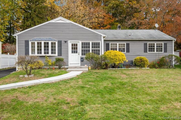 16 Meadow Road  Montrose NY 10548 photo