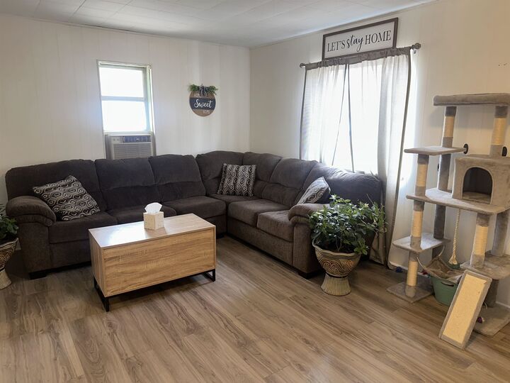 Property Photo:  206 Highland  MI 48661 