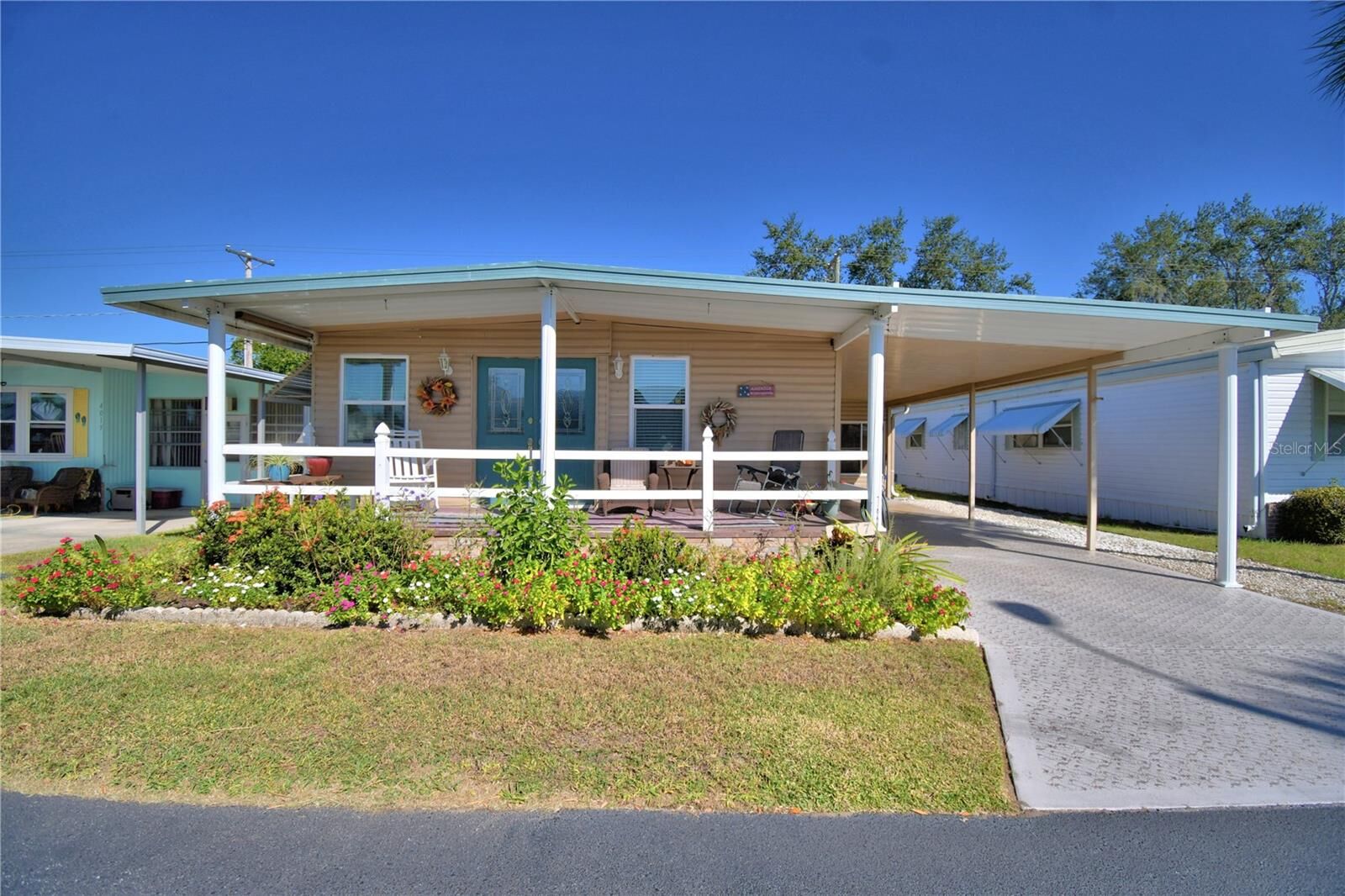 Property Photo: 4017 Rolling Oaks Drive FL 33880