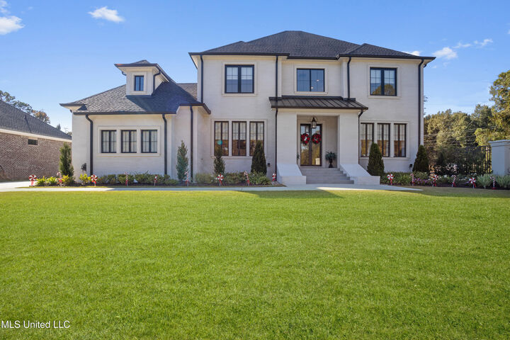 Property Photo: 699 Savannah Estates Boulevard MS 39532