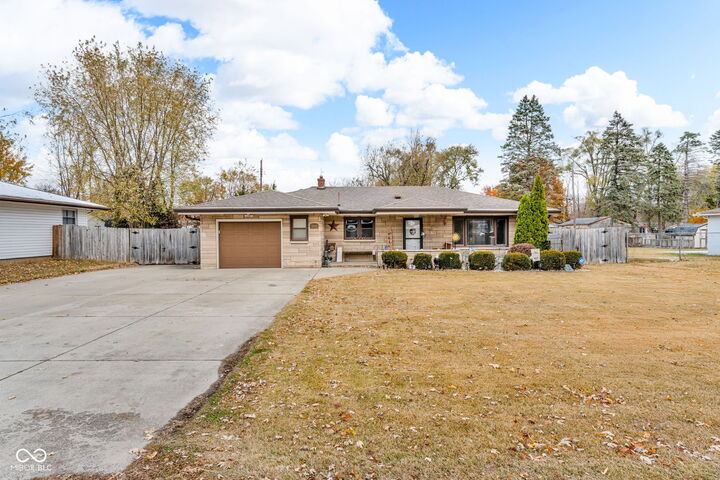 Property Photo: 1950 Spang Avenue IN 47805