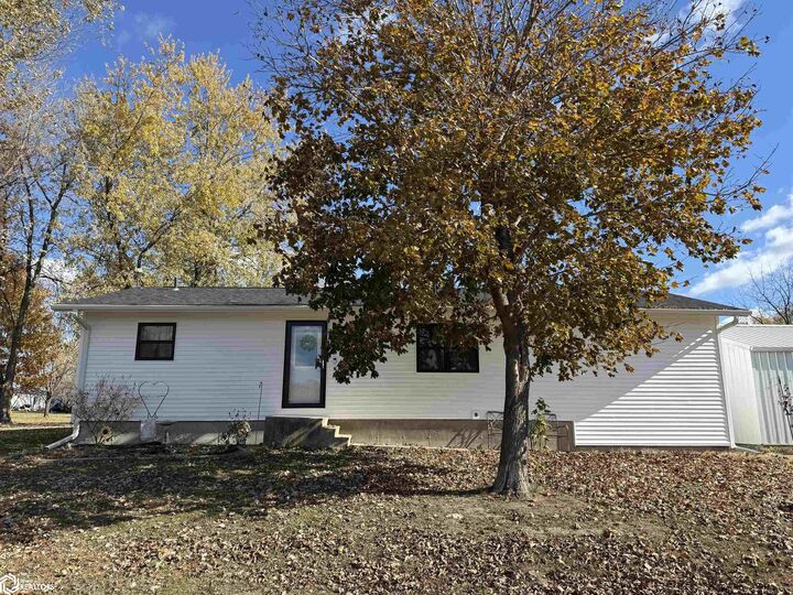 Property Photo:  306 Franklin 5th Street  IA 52625 
