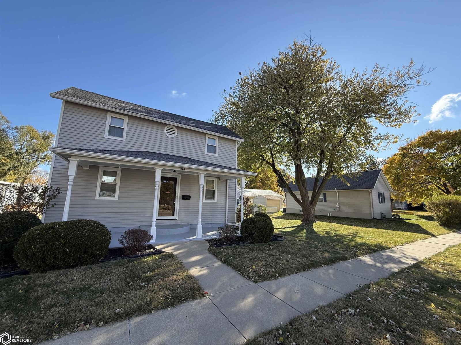 Property Photo:  1504 S 14th Street  IA 52601 