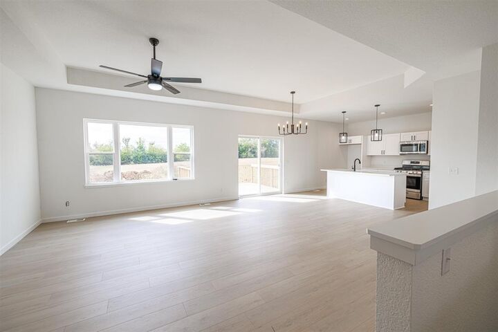 Property Photo:  600 Sycamore Pl  WI 53091 